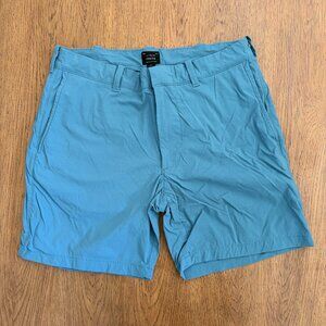 Men's J Crew Performance Shorts - 31"